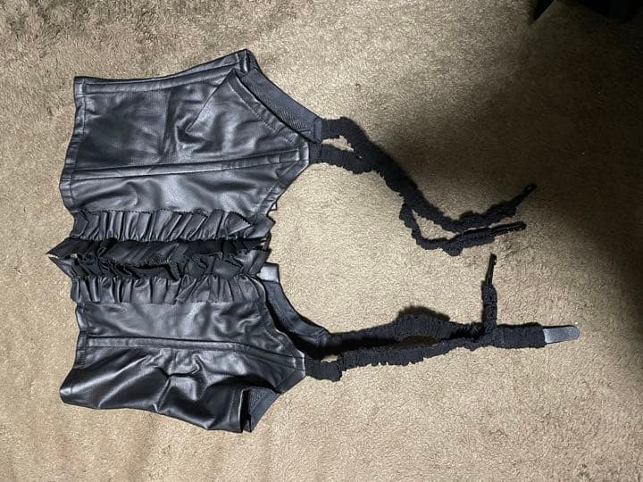 Na+h フリルガーターコルセット