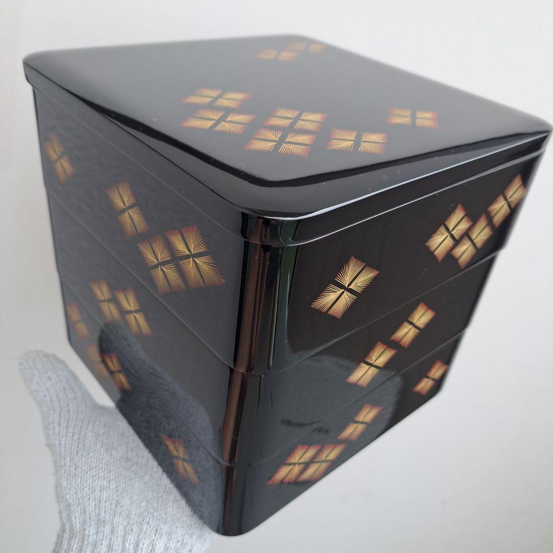 【輪島塗　五島屋謹製　6.5寸\"3段重箱】布着本堅地　沈金\"菱形松葉 長期保管品