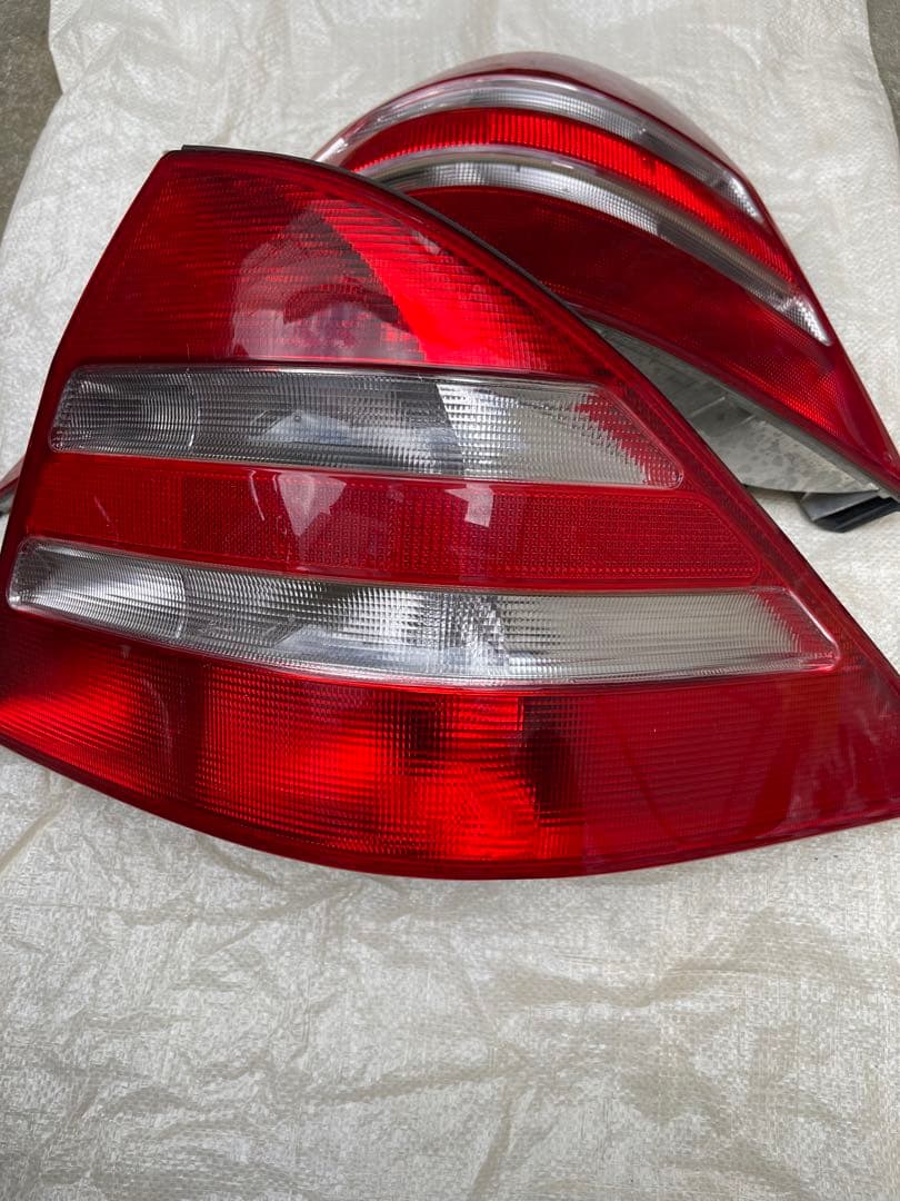 メルセデスベンツ Sクラス S500 リアテールレンズ左右純正品-