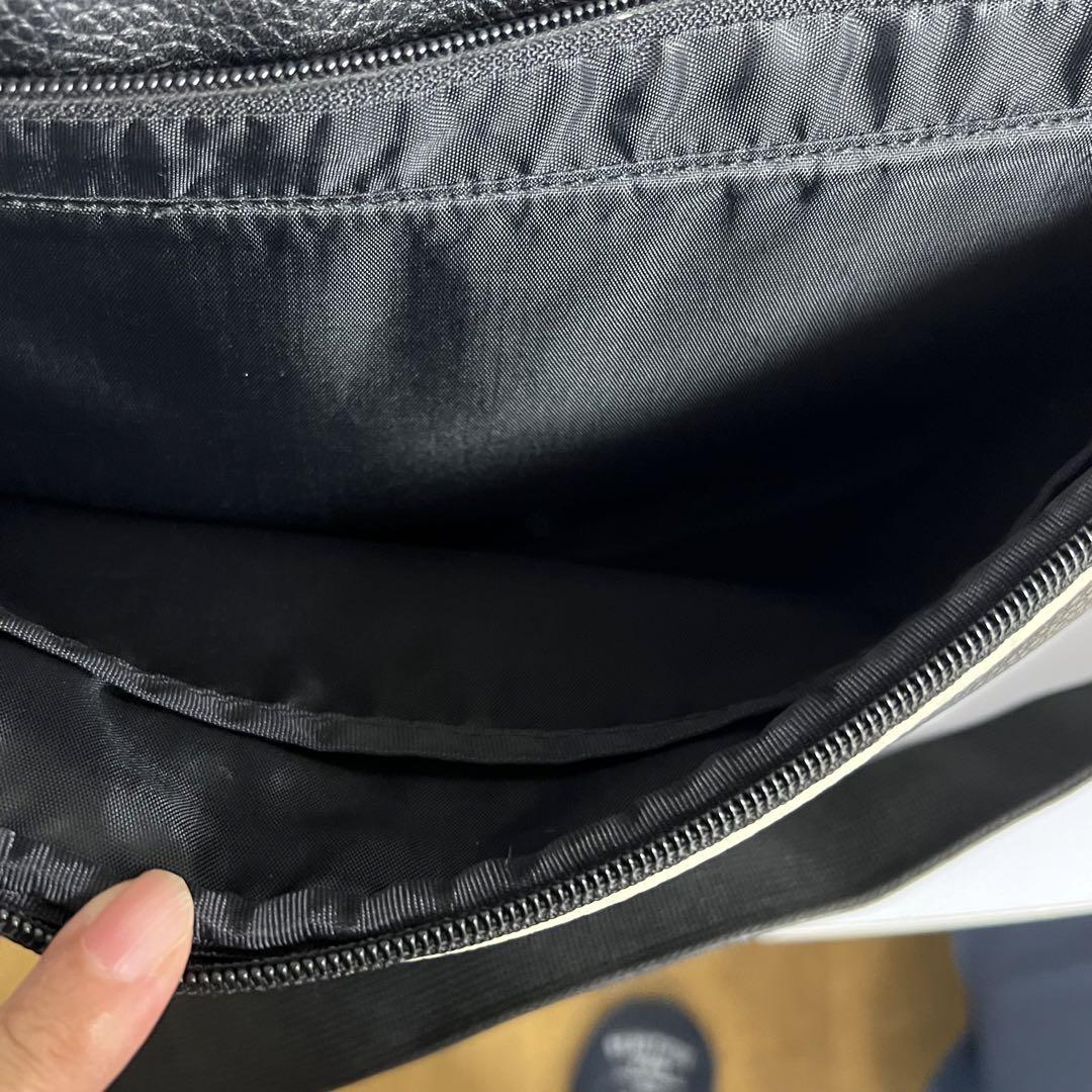 【美品】リーバイス LEVIS ビンテージメッセンジャーバッグ ショルダー