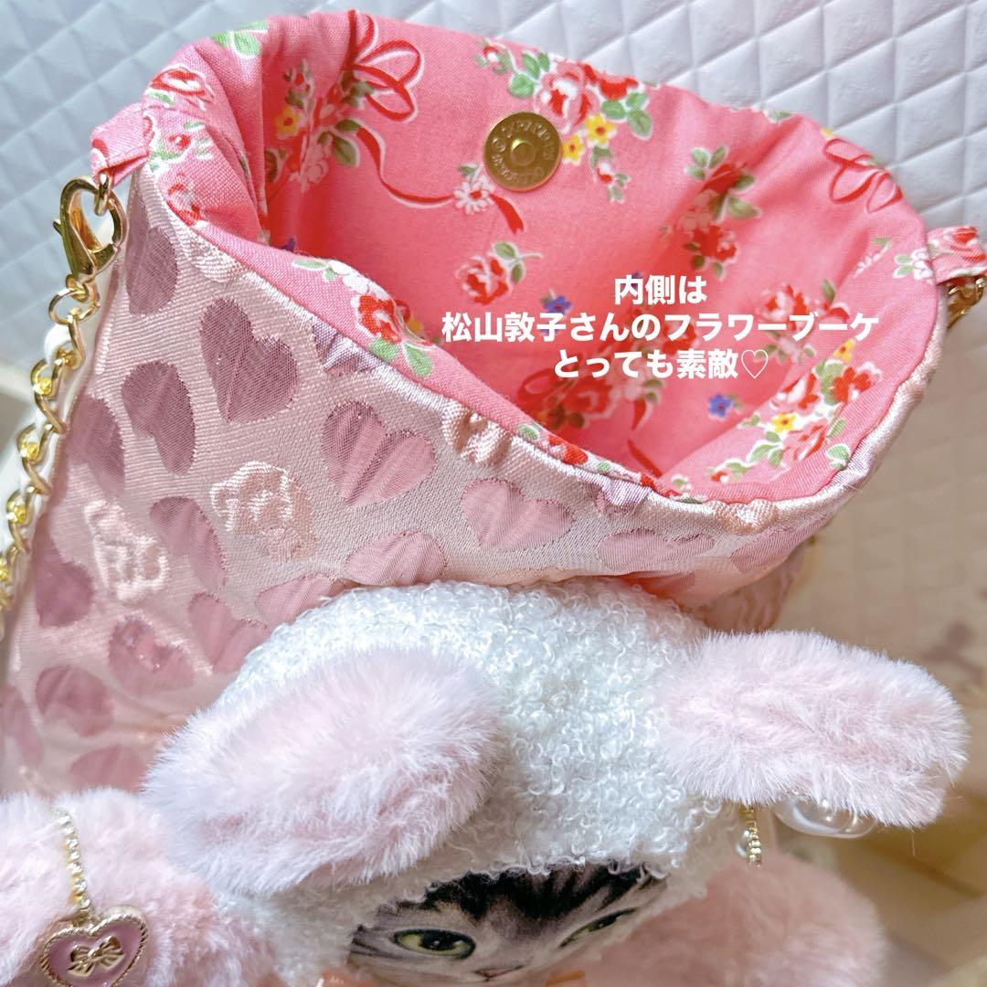 コヤンイサムチョン♡ドレスアップ！ピンクパンダ着ぐるみお洒落ニャンコのサコッシュ