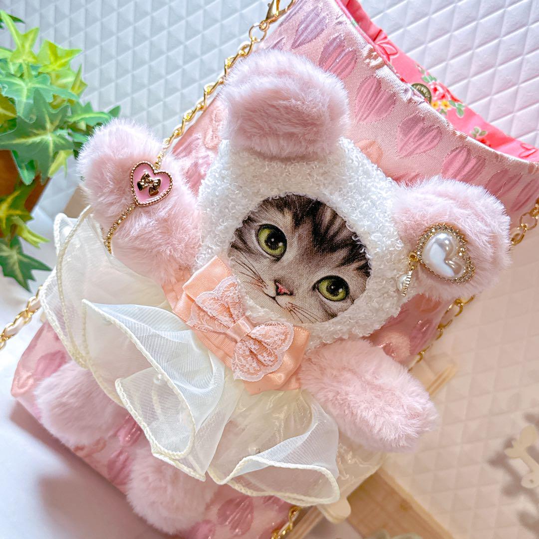 コヤンイサムチョン♡ドレスアップ！ピンクパンダ着ぐるみお洒落ニャンコのサコッシュ