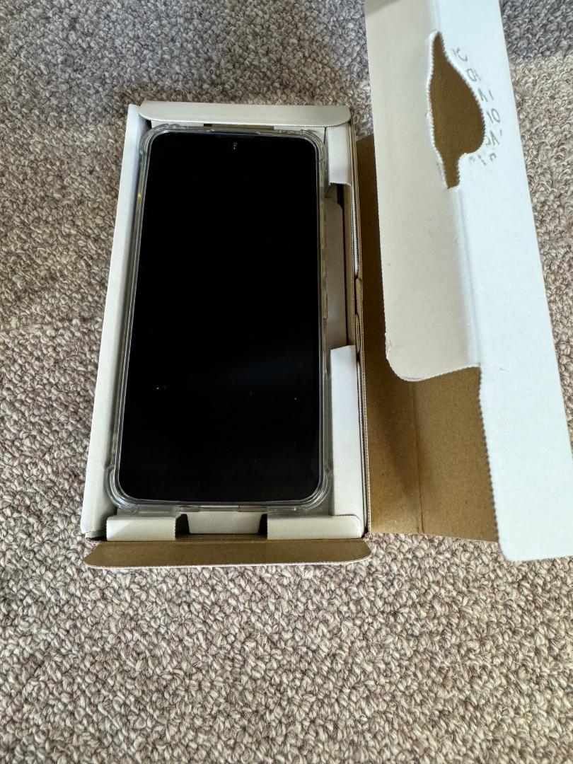 AQUOS wish SIMフリー SH-M20(B) 美品（11）ケース付き