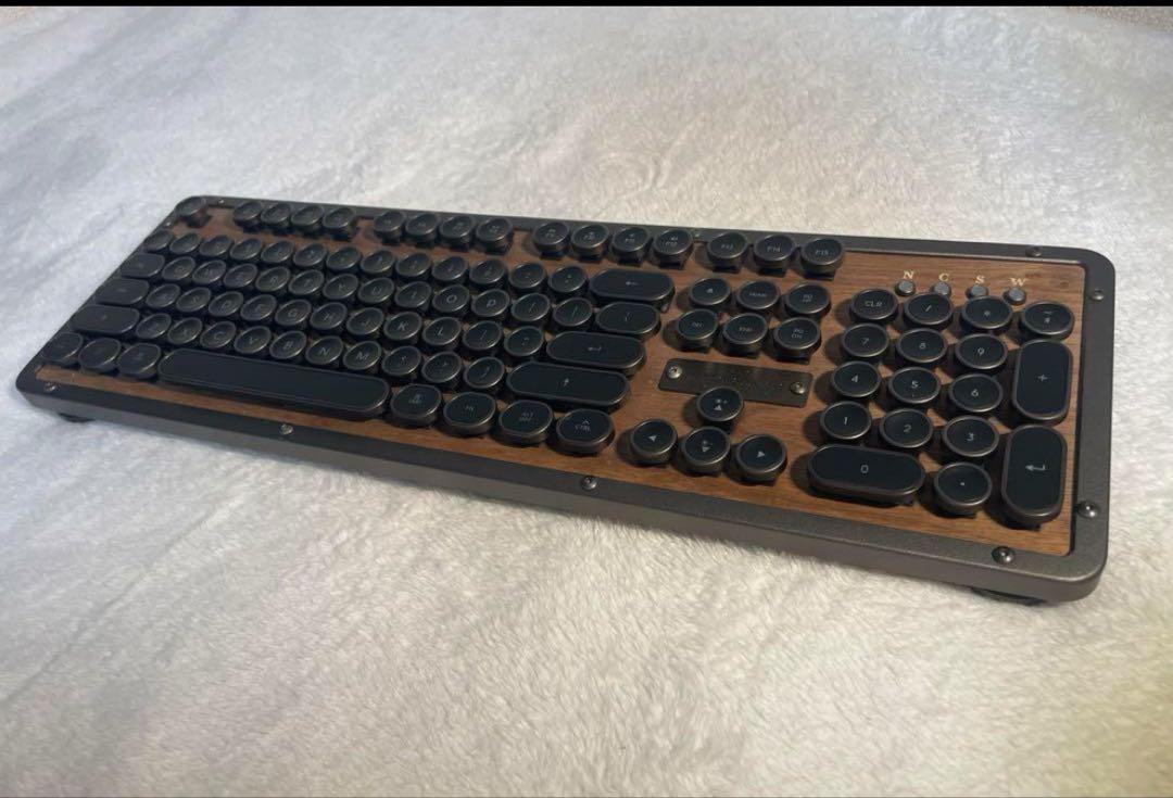 AZIO Retro Classic Elwood キーボード本体