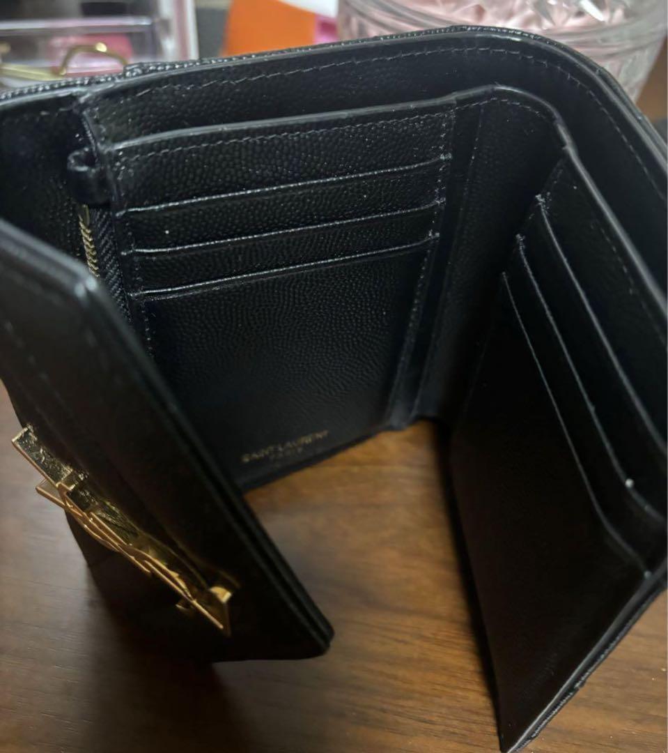 YSL 三つ折り財布 黒 レザー 小物