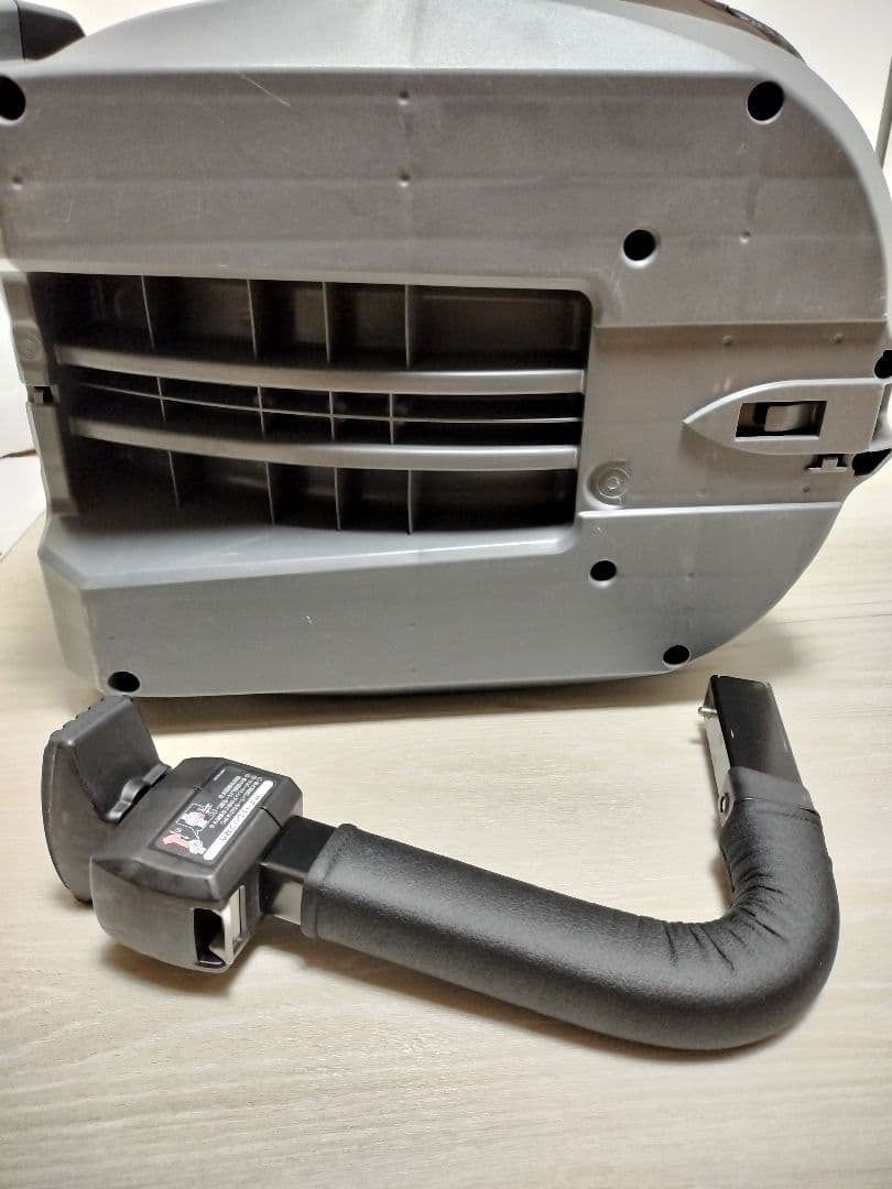 【美品】conbi コンビ クルムーヴ スマート エッグショック ブラウン