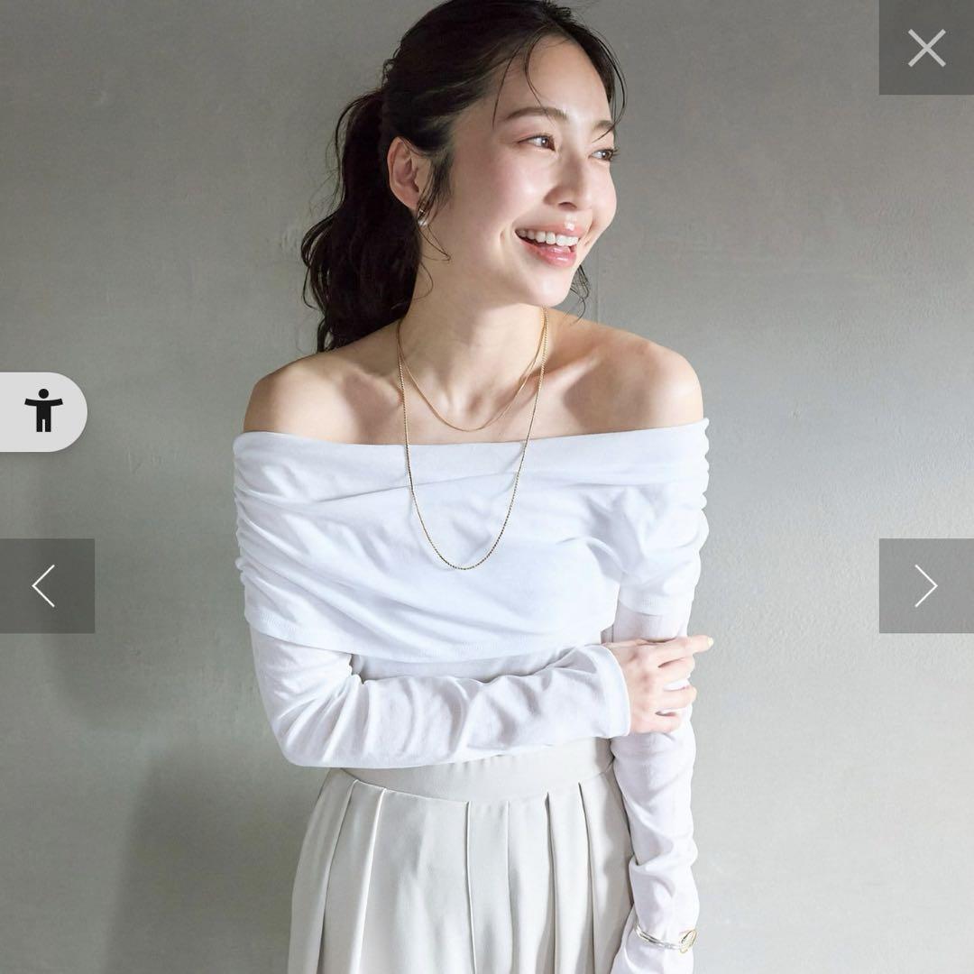 ラブティックボンボン♡ シアーオフショルカットソー 8,700円