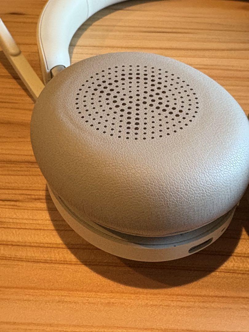 Jabra Evolve2 65 ワイヤレス ヘッドセット　ベージュ