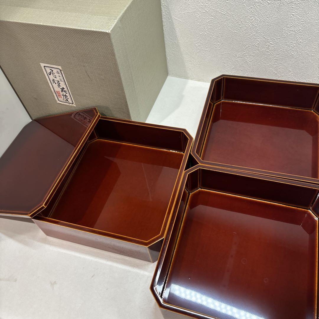 漆工芸　飛騨春慶　三段重