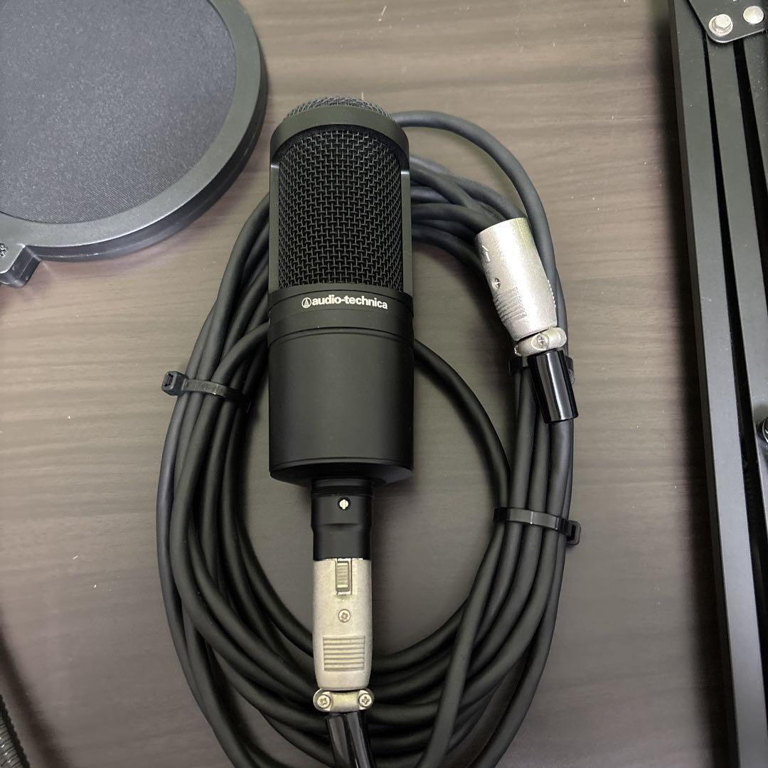 audio-technica AT2020 コンデンサーマイク　スタンド付き