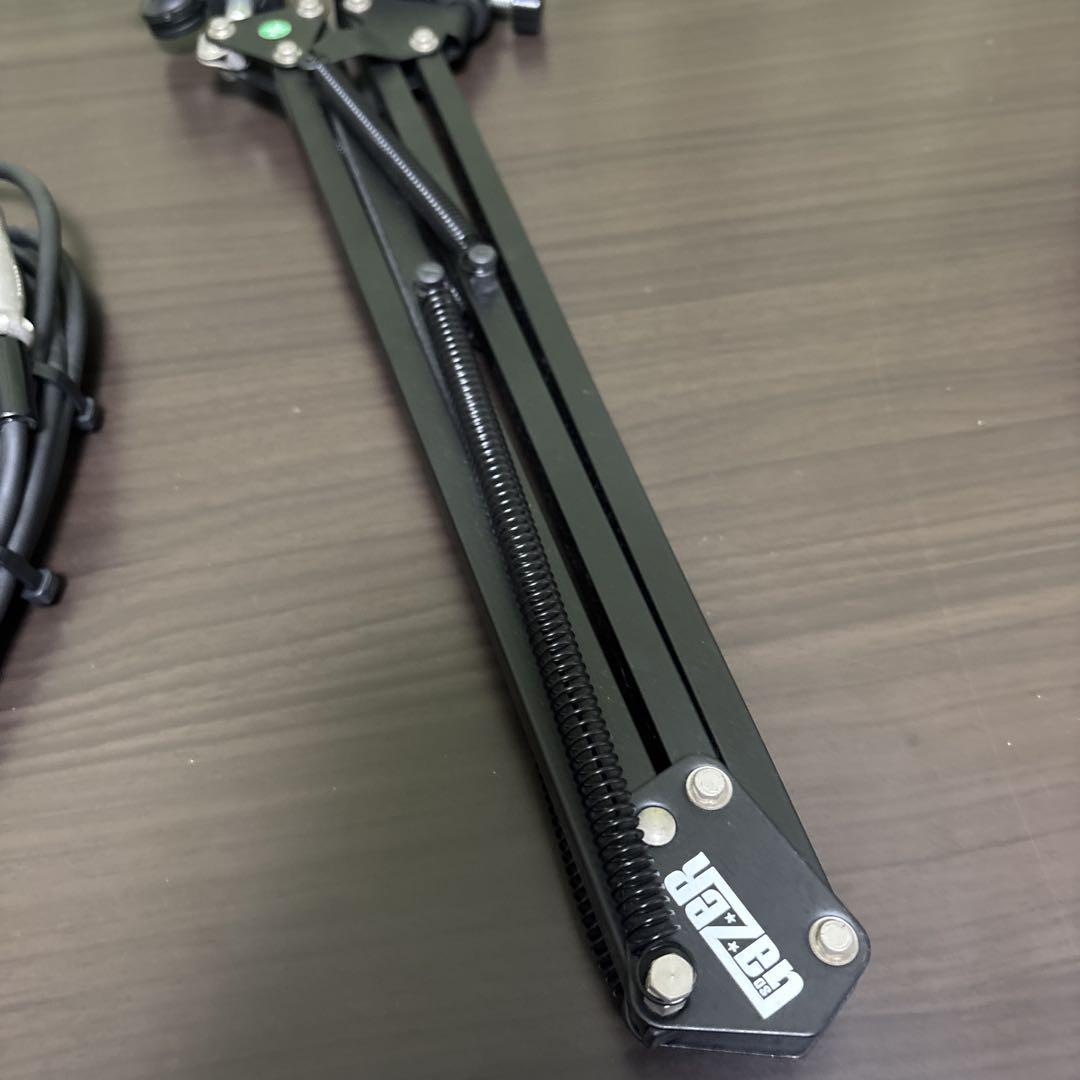 audio-technica AT2020 コンデンサーマイク　スタンド付き