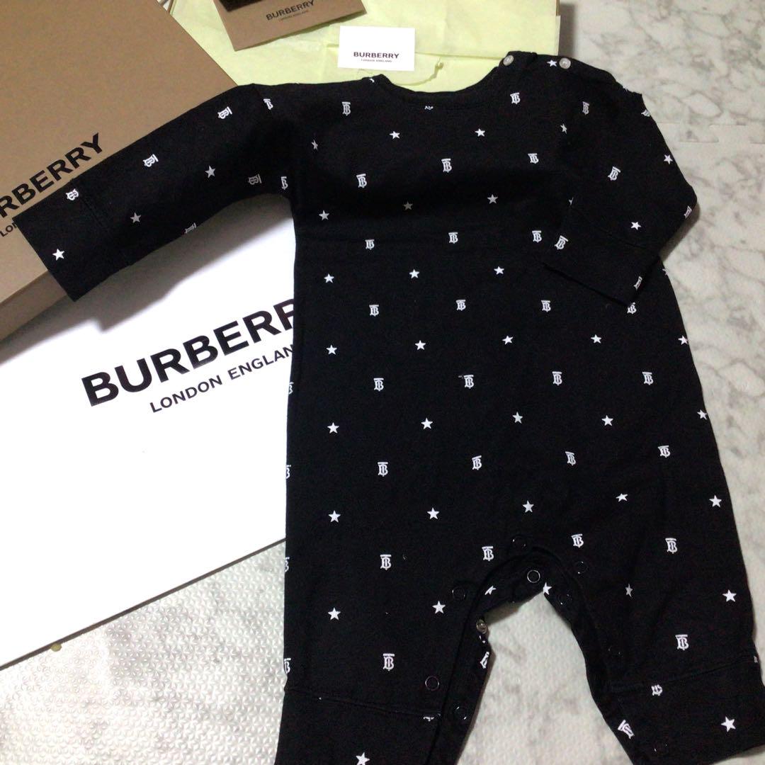 BURBERRY 星柄ロンパース ブラック 9M