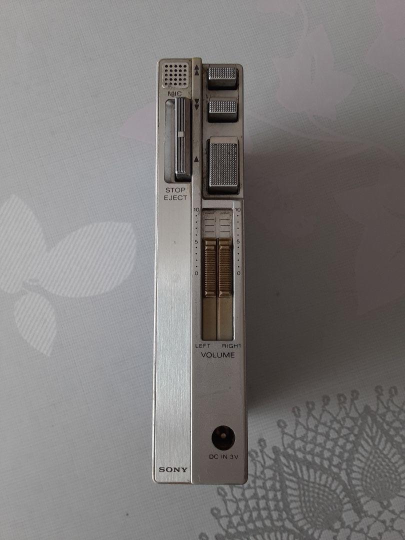 春先取りの ソニー初代ウォークマンtps L2後期型 ポータブルプレーヤー Acte Paris Org