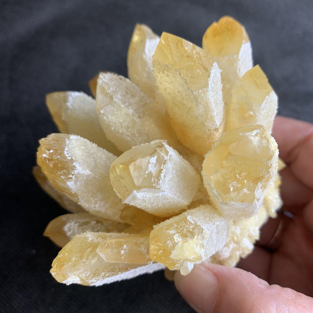 レモンシトリンクラスター約388.5g 黄水晶　黄水晶　友愛・希望・富・繁栄 レモンシトリンクラスター約388.5g 黄水晶 黄水晶 友愛・希望