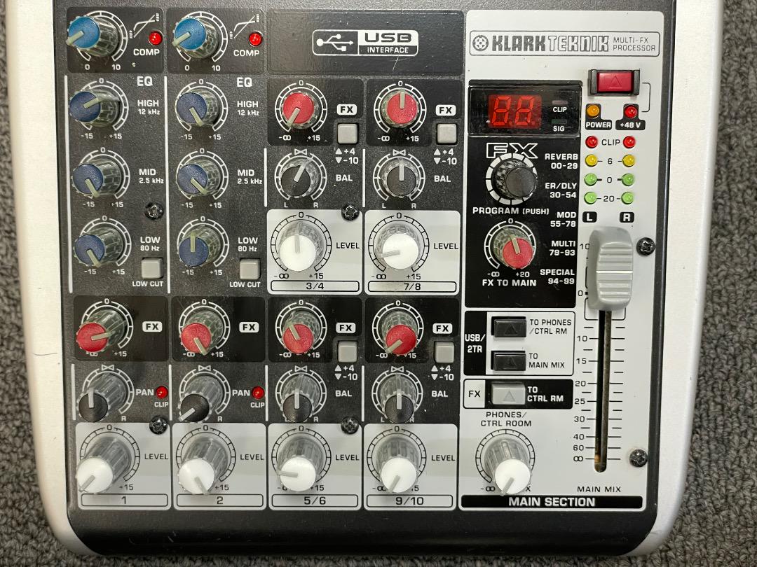 Behringer XENYX QX1002USB アナログミキサー