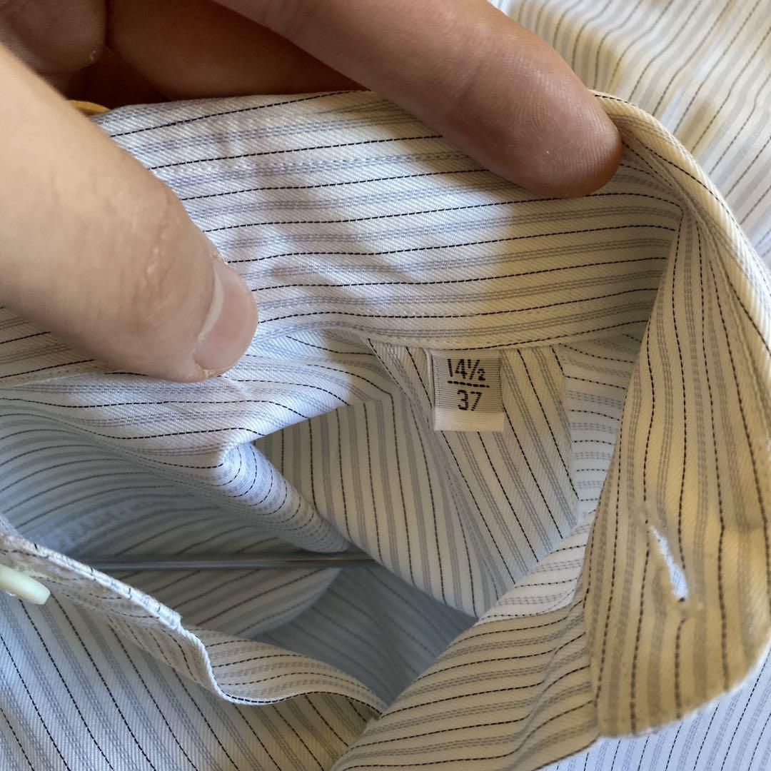 卍 PRADA