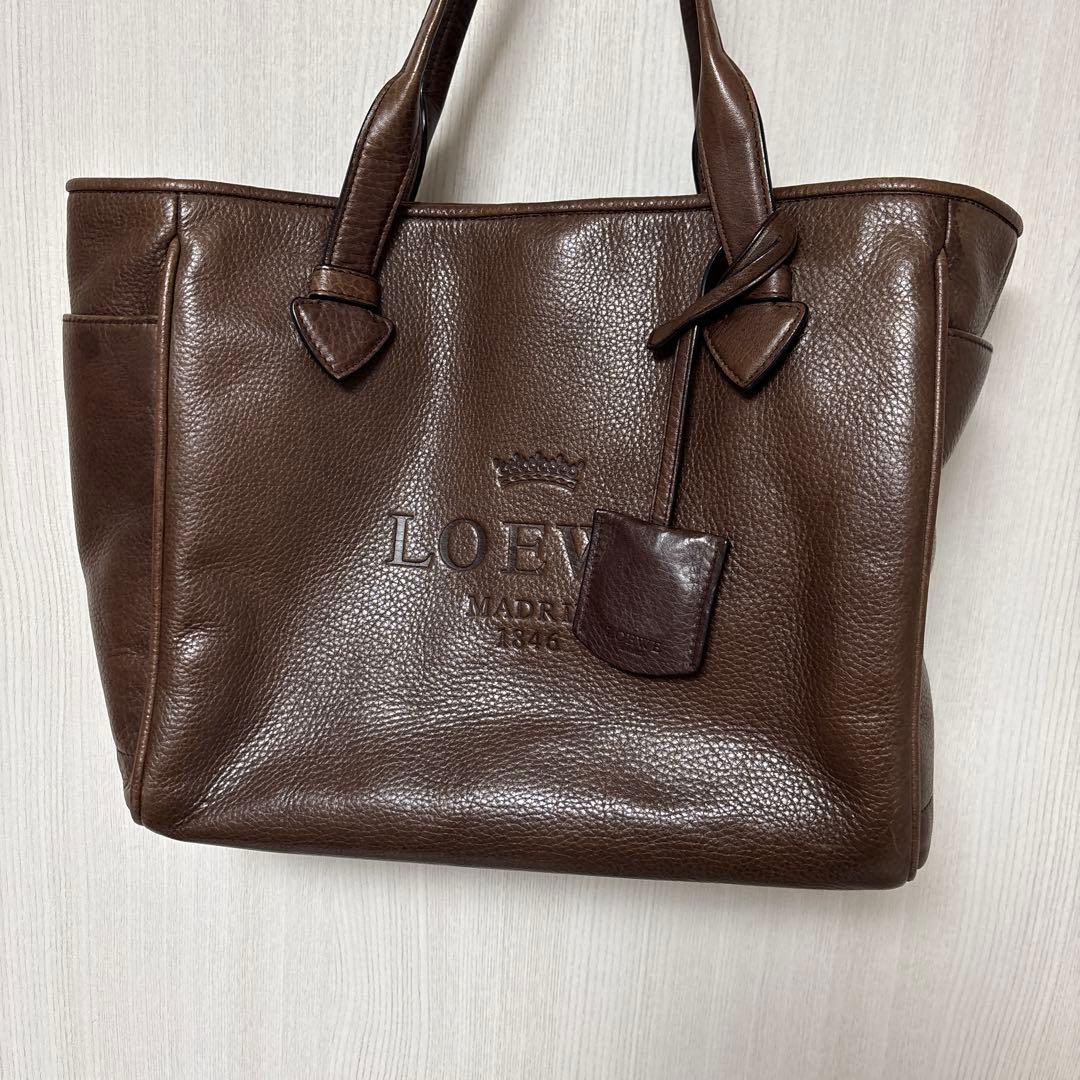 LOEWE ブラウンレザートートバッグ