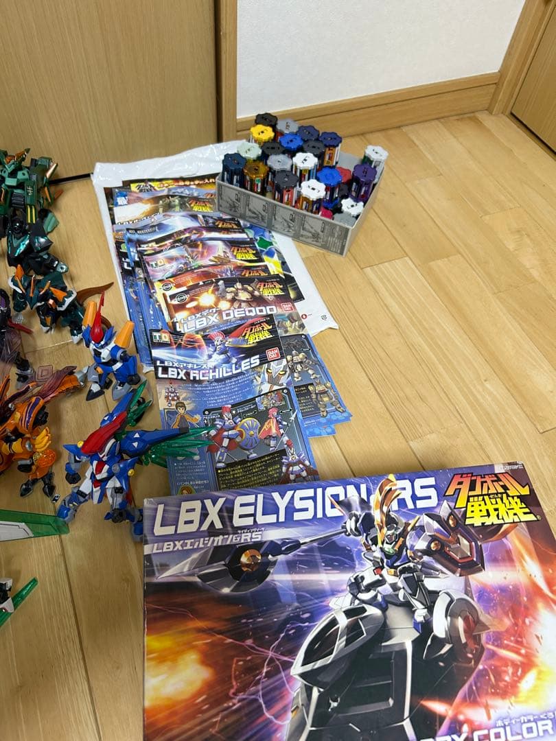 ダンボール戦機 LBX プラモデルまとめ売り 箱あり 説明書あり ダンボール戦機 LBX プラモデルまとめ売り 箱あり 説明書あり