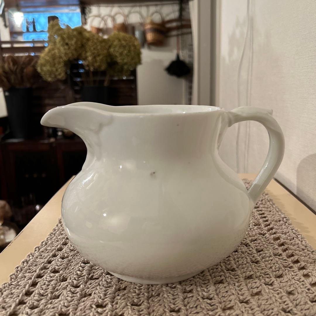 ヨーロッパヴィンテージ アンティーク 白いピシェ 水差し フランスアンティークBROCANTE ANTIQUES