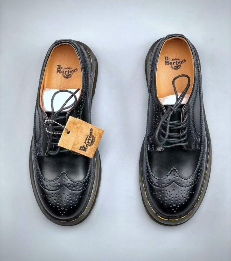 新品 Dr.Martens ドクタ-マ-チン 3989 5ホ-ル プラック