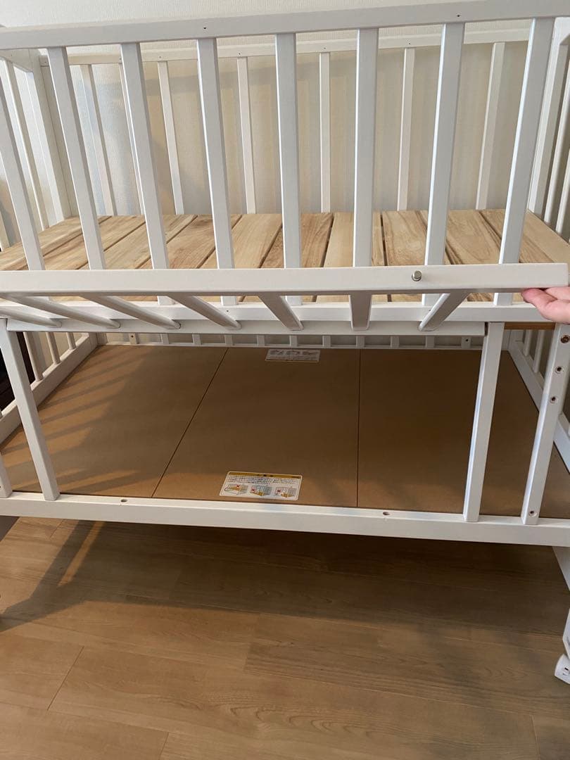 カトージ　ハイポジションアーチベビーベッド(ホワイト)&ベビービョルンバウンサー