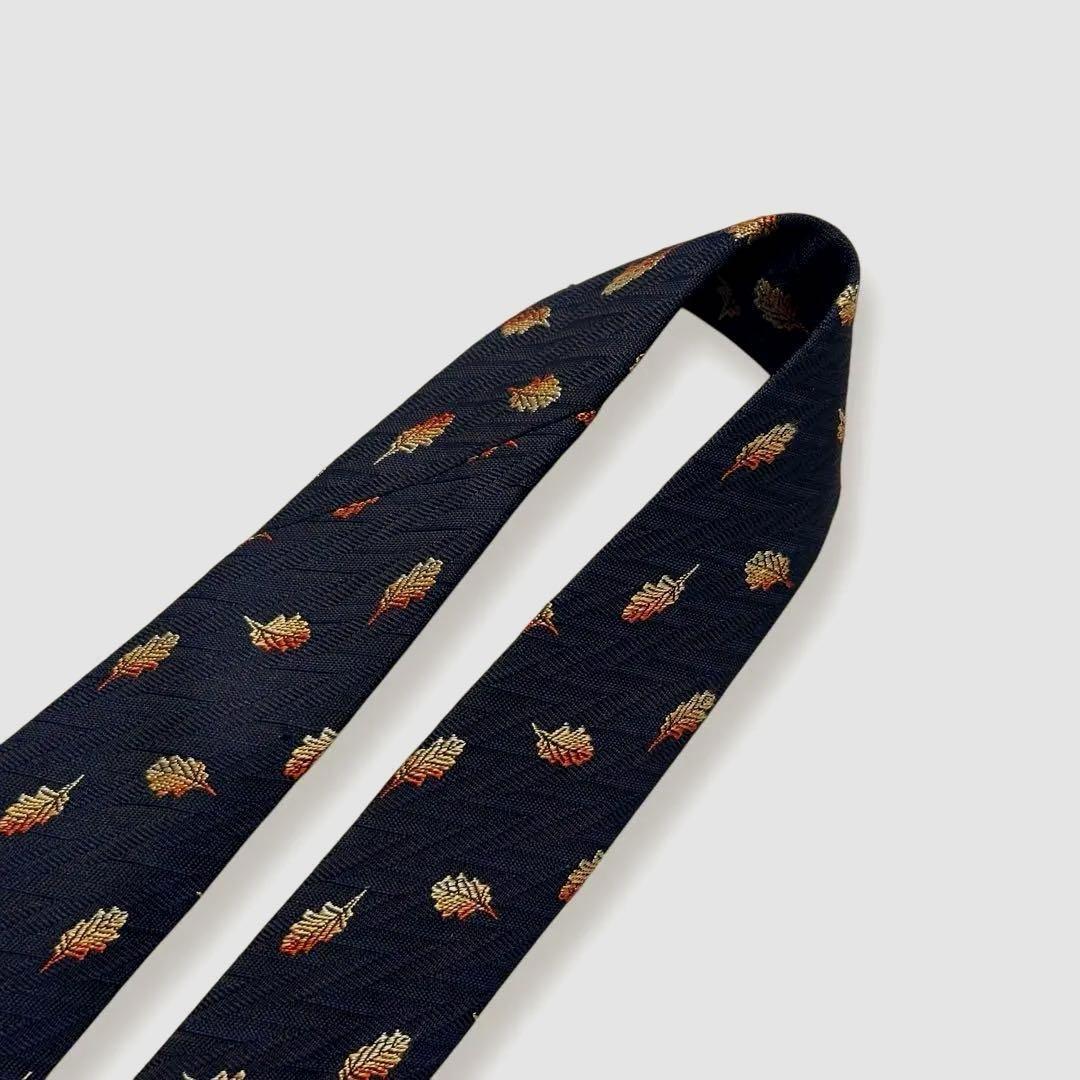 良品✨HERMES ネクタイ　エルメス　ジャガード　葉っぱ　グラデーション