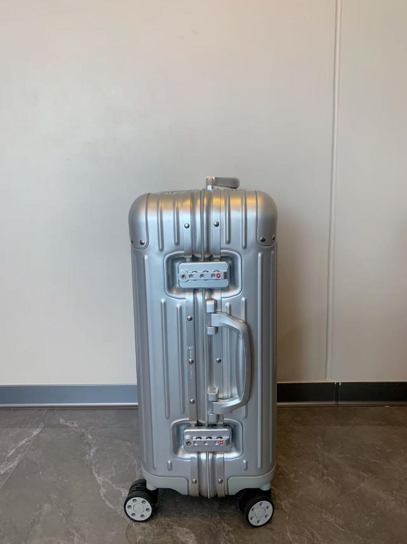 リモワ スーツケース オリジナル 36L 機内持ち込み可