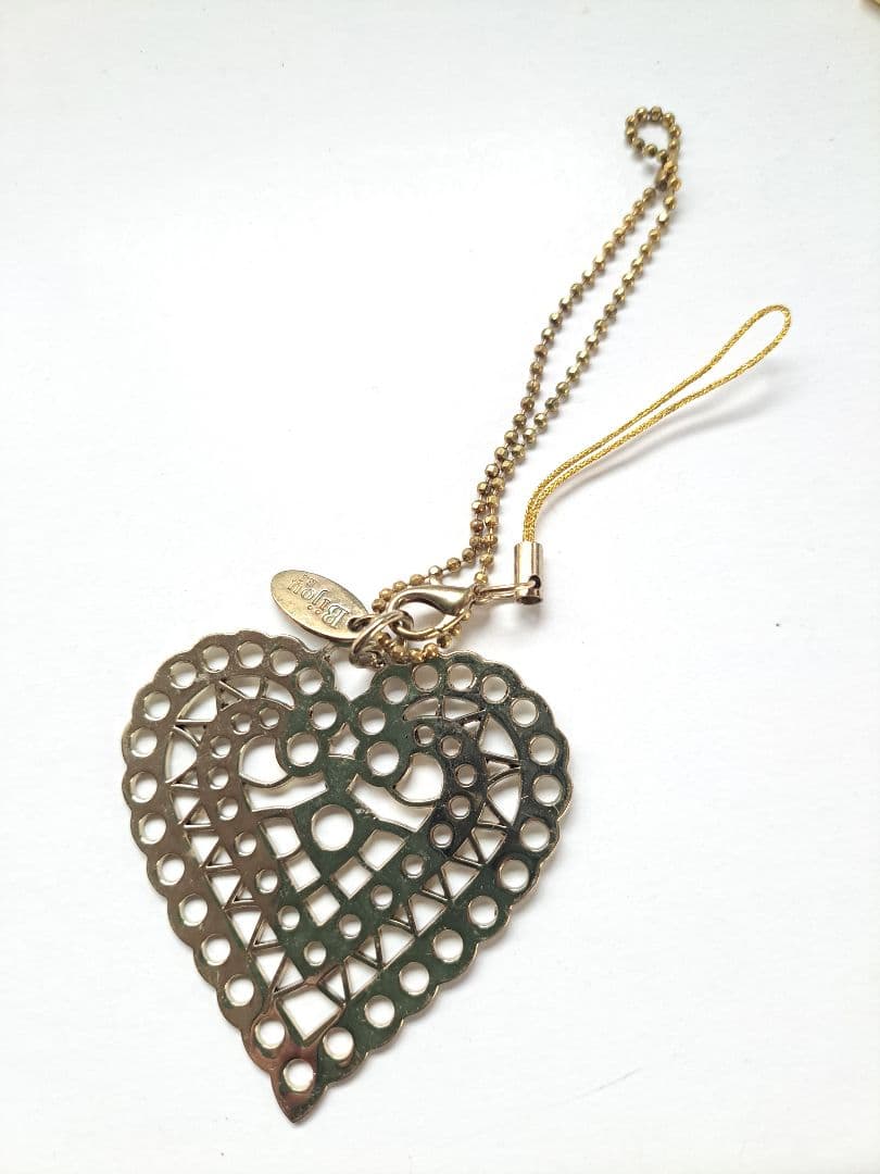 Bijou RI (ビジューアールアイ) ハート レース キーホルダー 好評