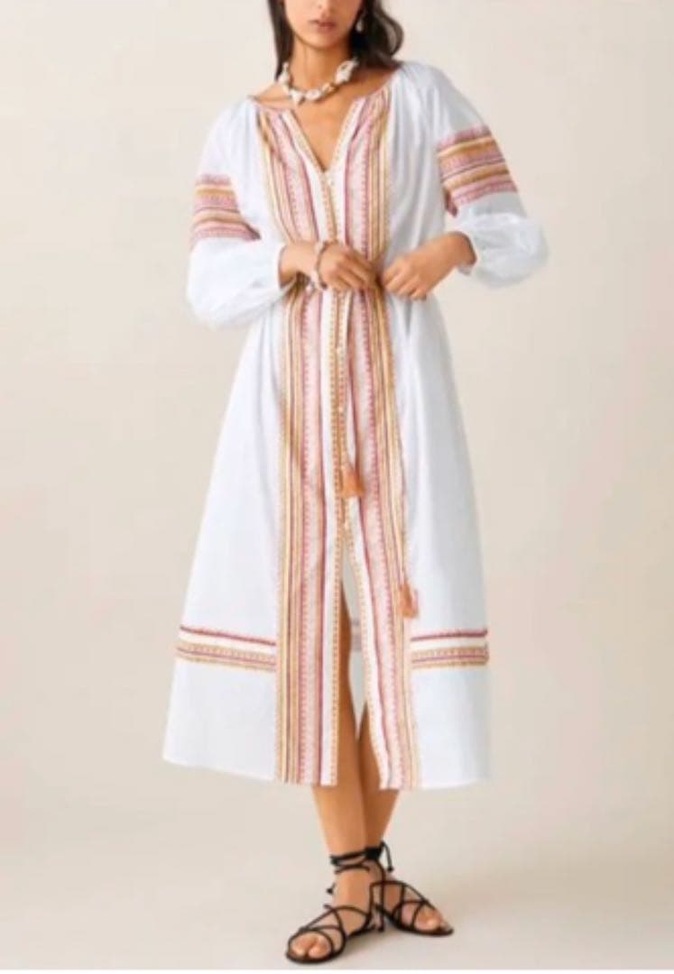 メルカリ Zara ワンピース ボヘミアン 刺繍 民族 ロングワンピース 2 780 中古や未使用のフリマ