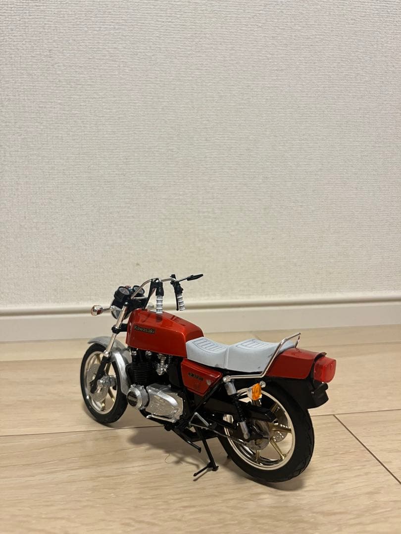 Kawasaki 1/12スケール z400fx 完成品