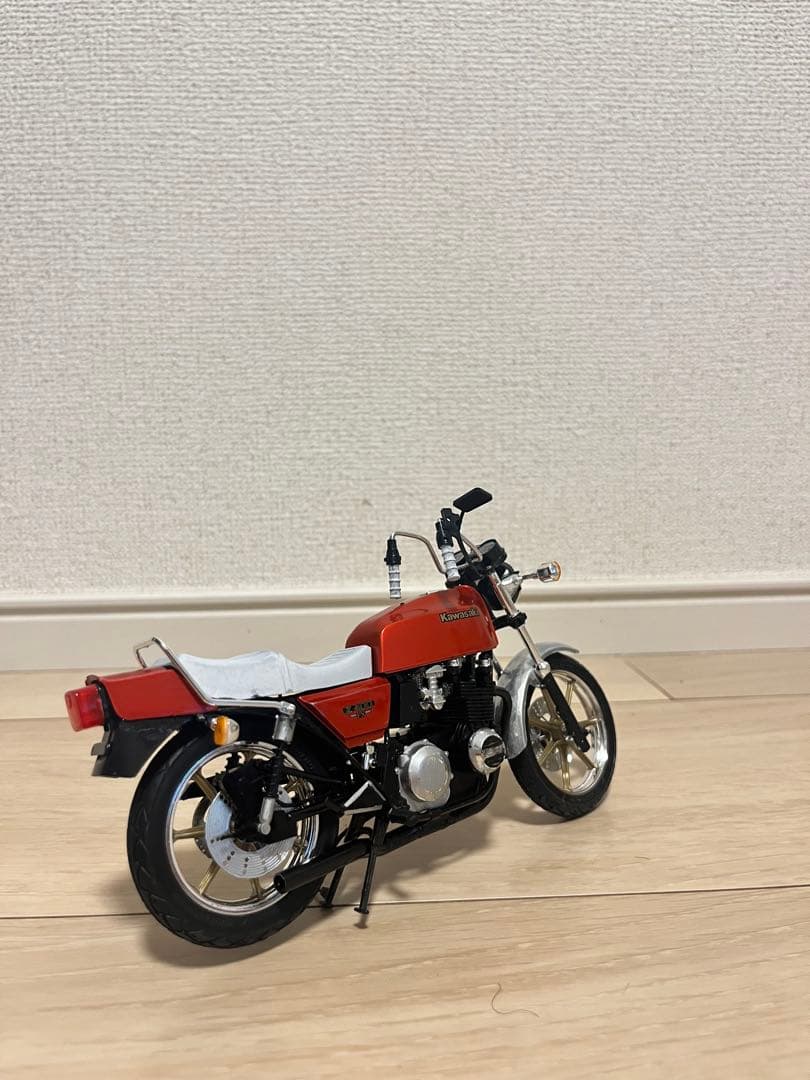 Kawasaki 1/12スケール z400fx 完成品