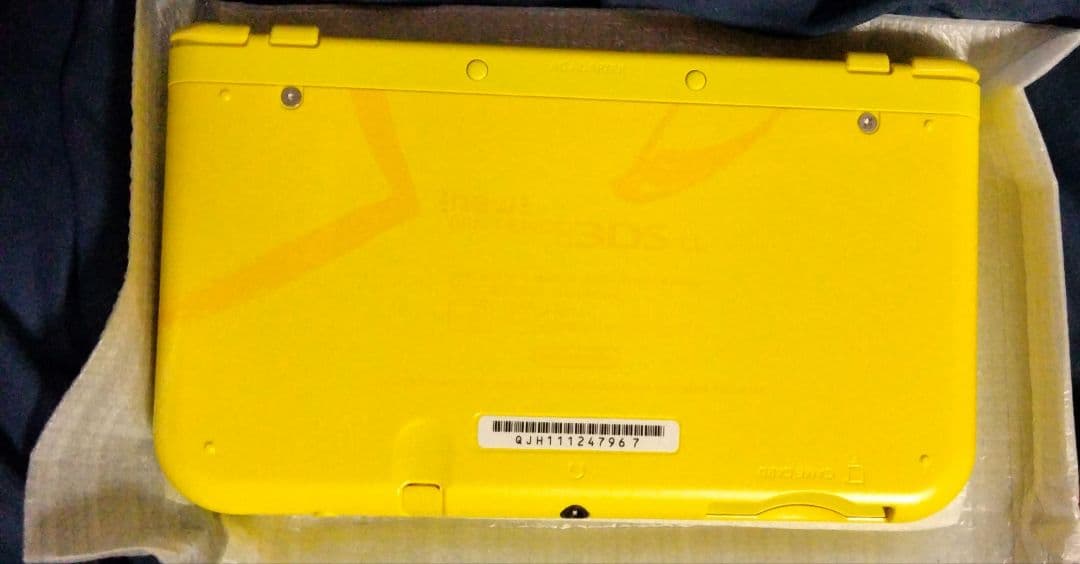 New Nintendo 3DS LL ピカチュウデザイン UP786_INFO