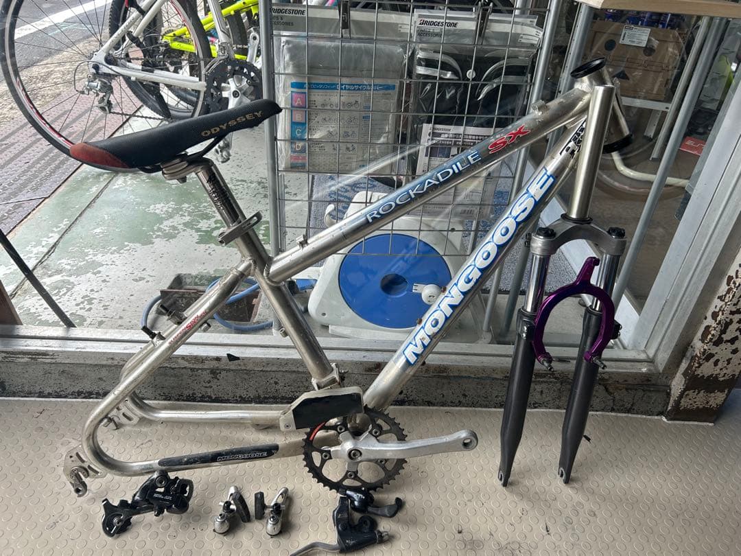 mongoose rockadile sxフレーム&フォーク 他はオマケ 中古品