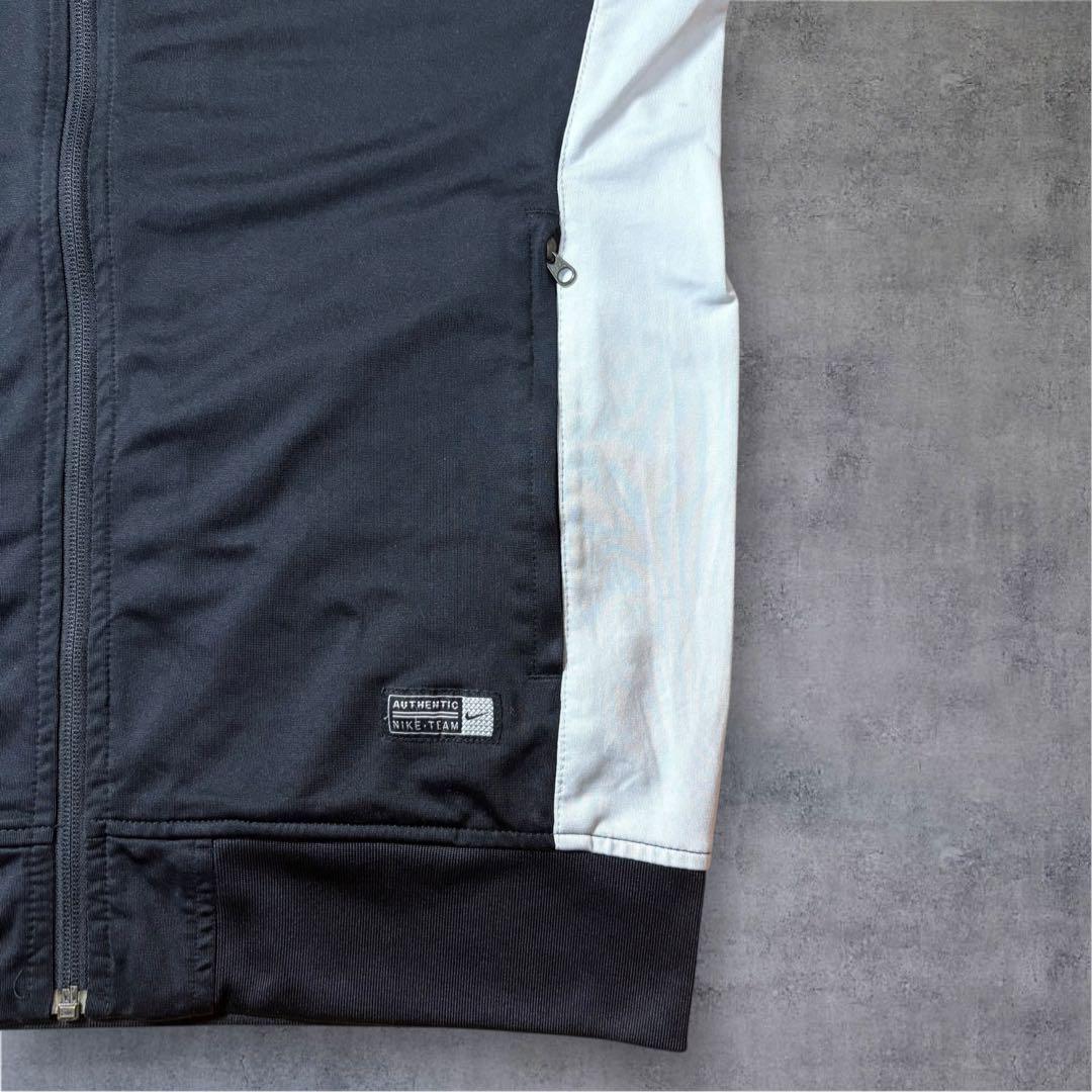 SIN 様NIKE DRI-FITトラックジャケットスウッシュ刺繍　企業　黒/白