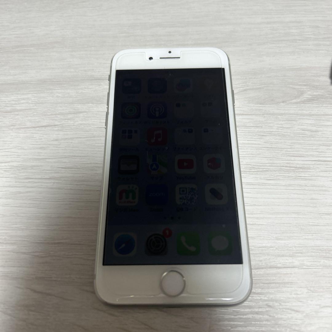 iPhone 8 ホワイト 本体