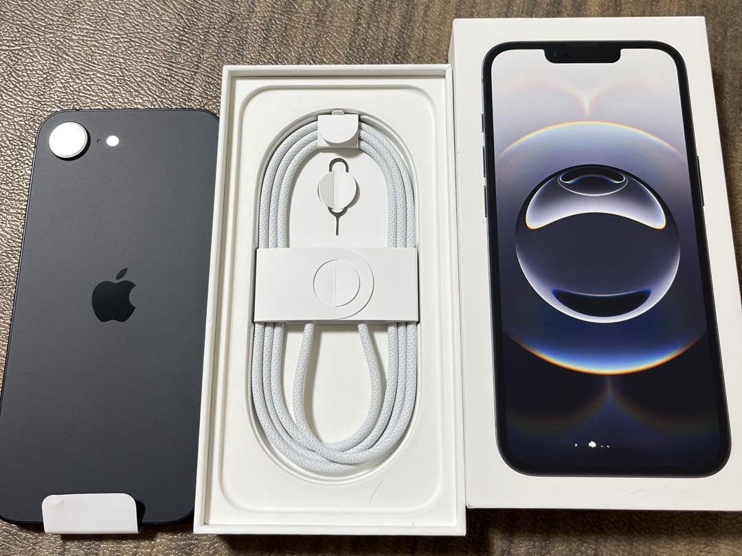 Apple iPhone 16e ブラック128G 本体