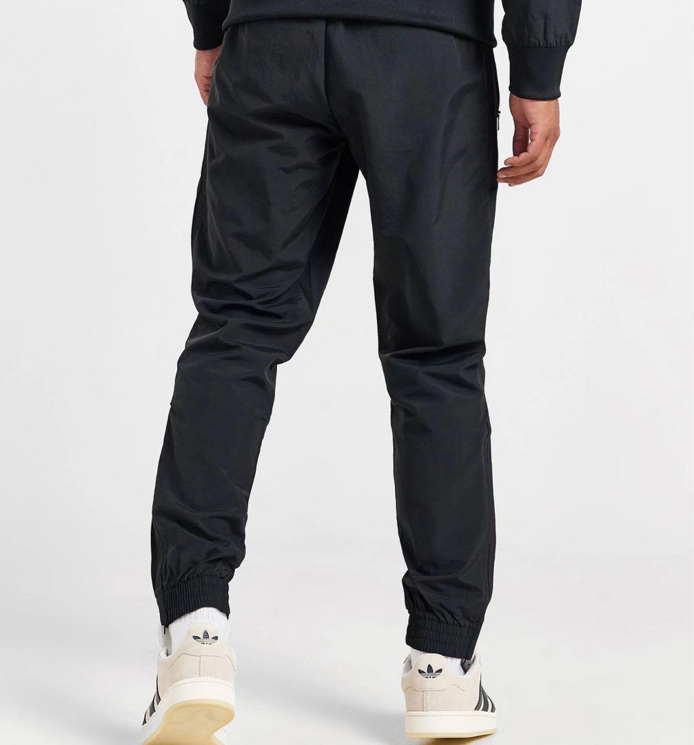 adidas ウーブン　SST トラックパンツ
