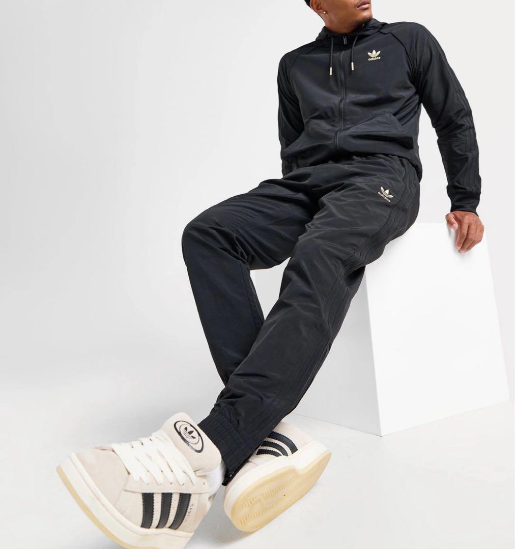 adidas ウーブン　SST トラックパンツ
