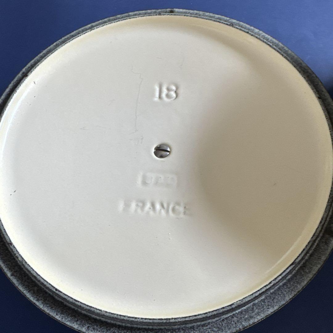 LE CREUSET 両手鍋 イエロー 鋳鉄製 18cm