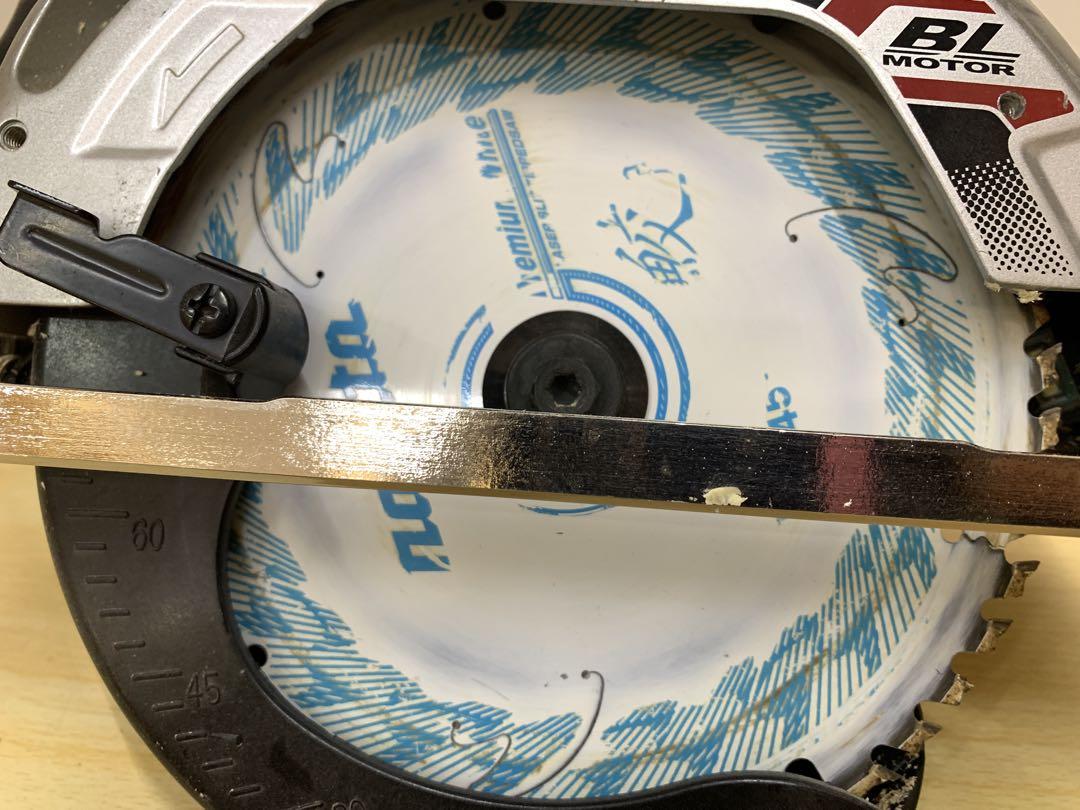 【中古】マキタ HS631D 丸ノコ 165mm MM70616-5