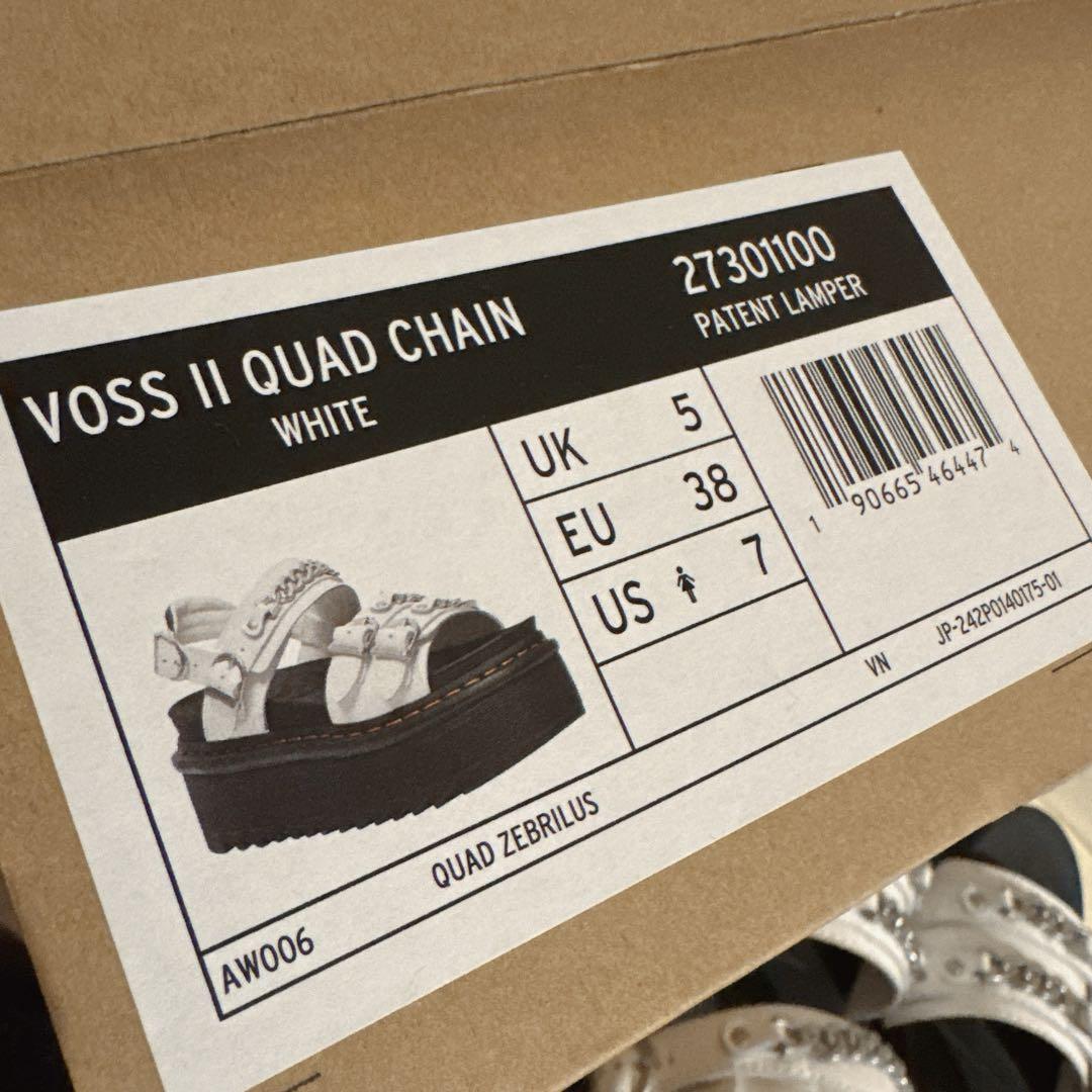 ドクターマーチン　VOSS Ⅱ QUAD CHAIN WHITE
