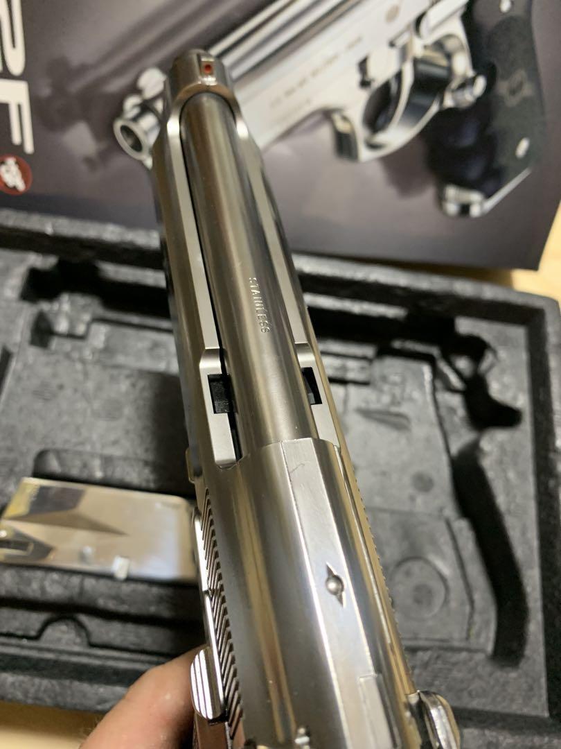 美品 東京マルイ ベレッタ M92F クロームステンレス 木目調