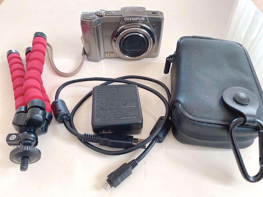 OLYMPUS 12.5Xズーム コンパクトデジタルカメラ