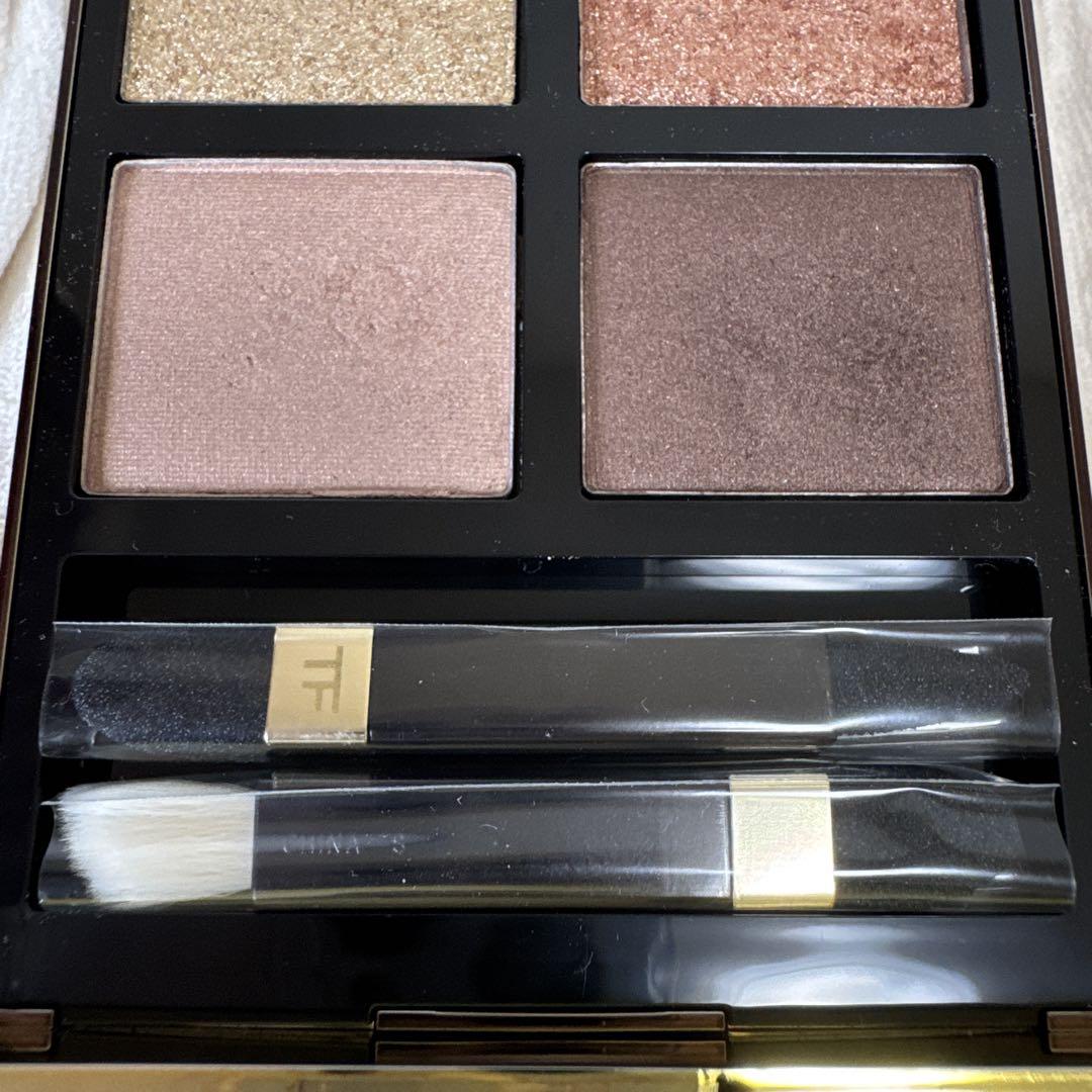 TOMFORD アイ カラー クォード 01 ゴールデン ミンク 新品未使用 アイ カラー クォード / トム フォード ビューティ(パウダーアイ