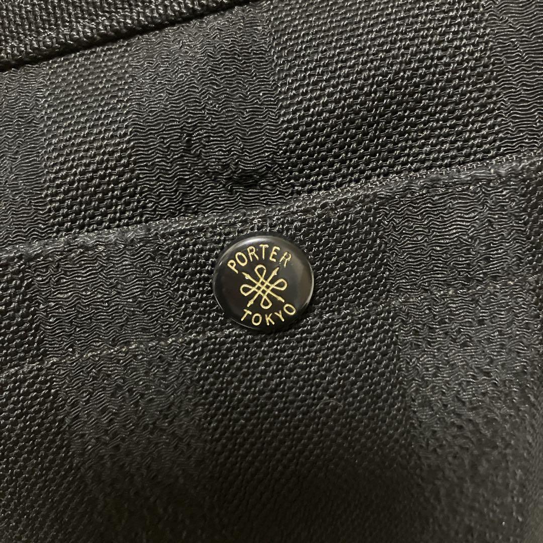 美品 ✨ ポーター ショルダーバッグ 70th記念 ブラック タンゴ 三日月型 美品 ✨ ポーター ショルダーバッグ 70th記念 ブラック タンゴ