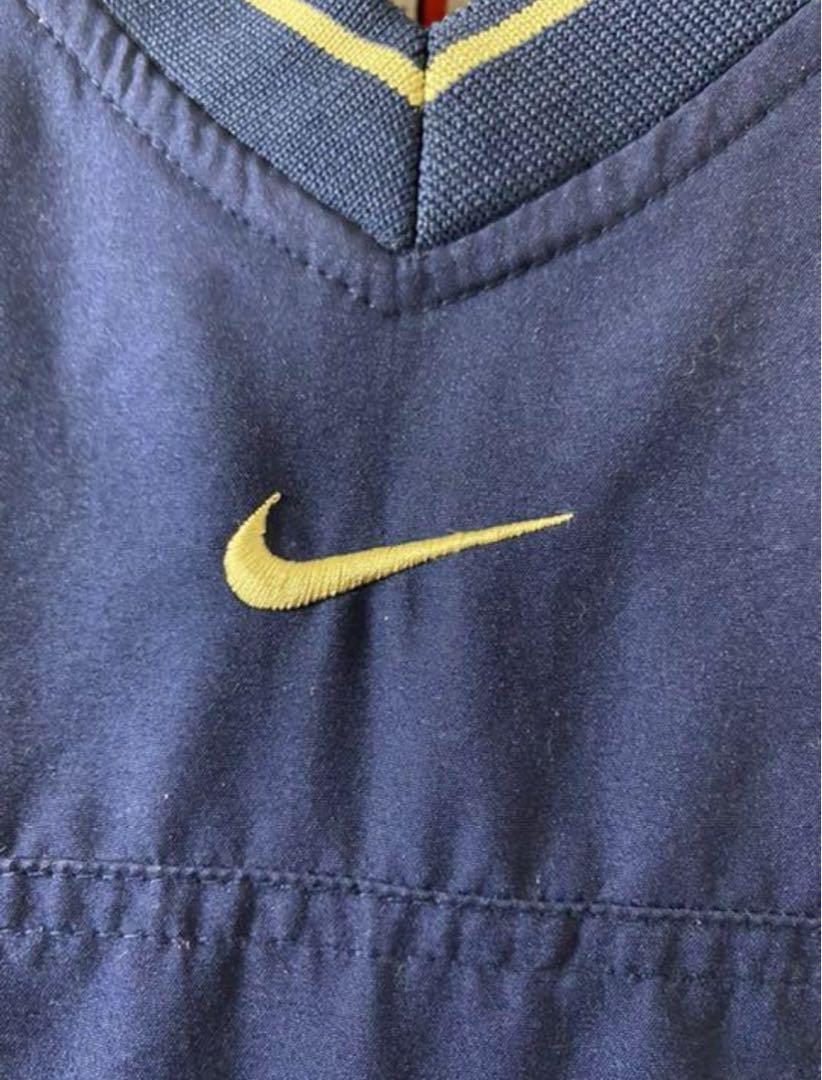 NIKE製　サンディエゴパドレス　ナイロンプルオーバー　刺繍
