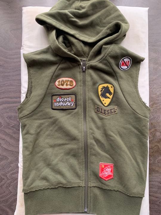 ディーゼル ベスト パーカー