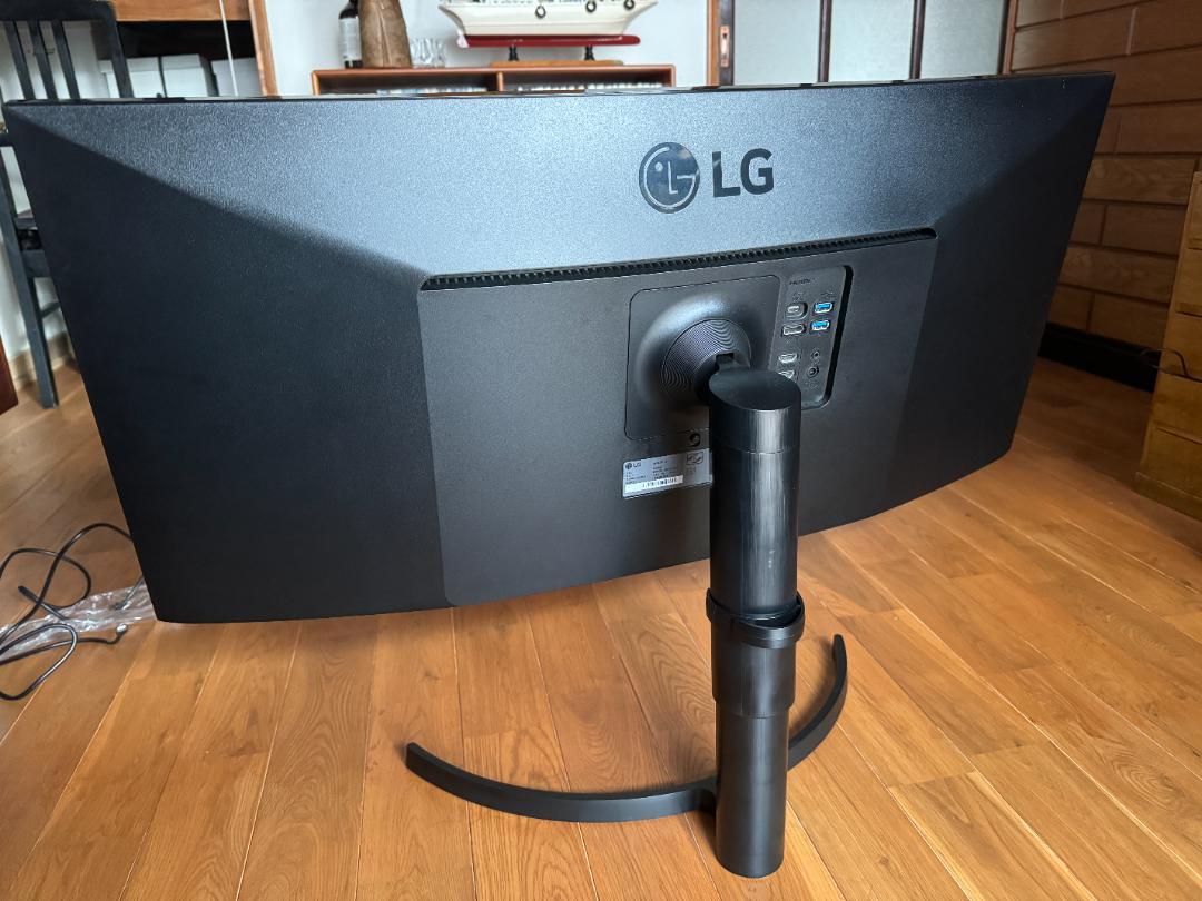 LG ウルトラワイドモニター　35WN75C-B　2021年製