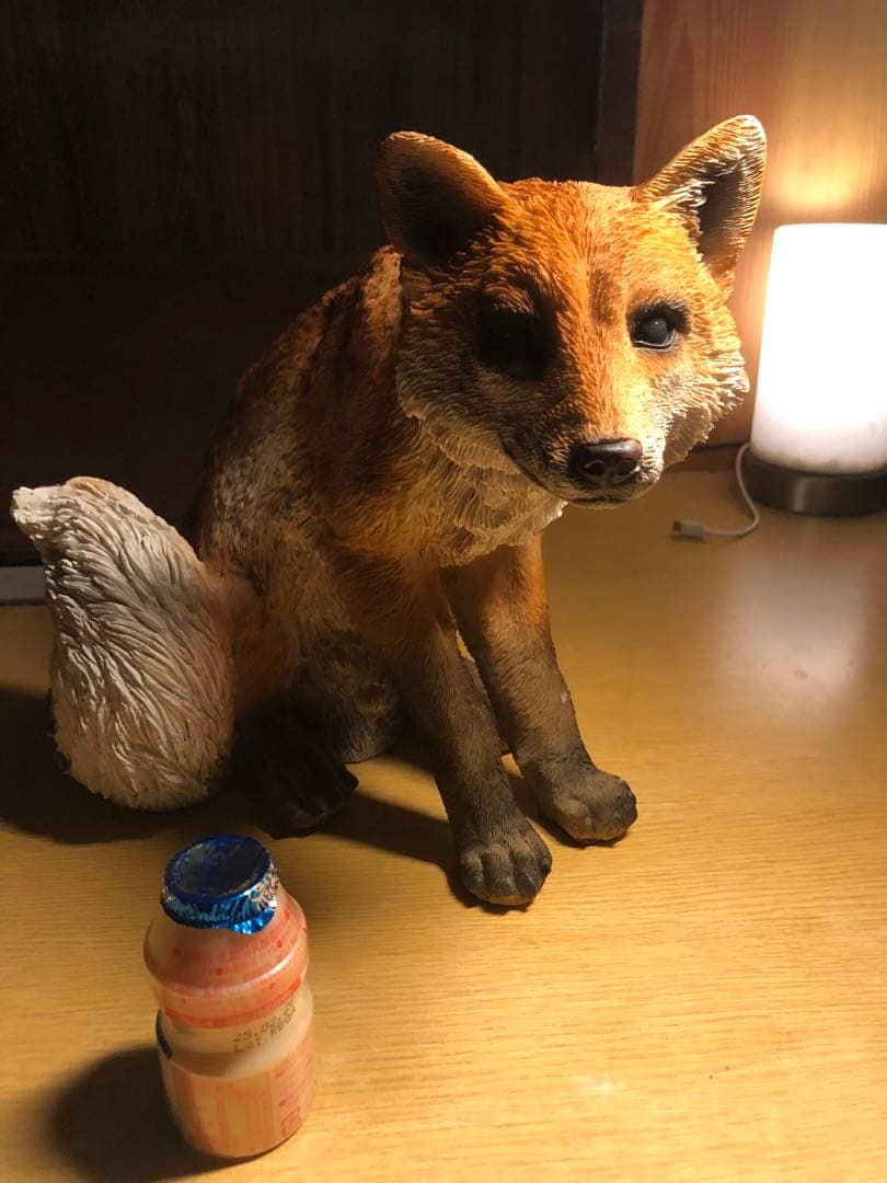 美品！リアルきつね キツネ 狐 置物