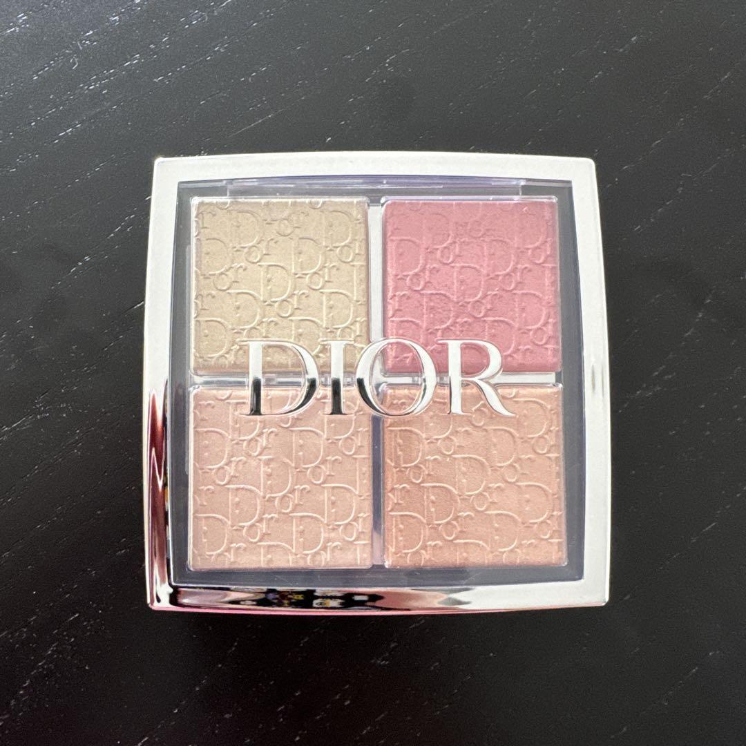Dior バックステージ　フェイスグロウパレット 004 Rose Gold